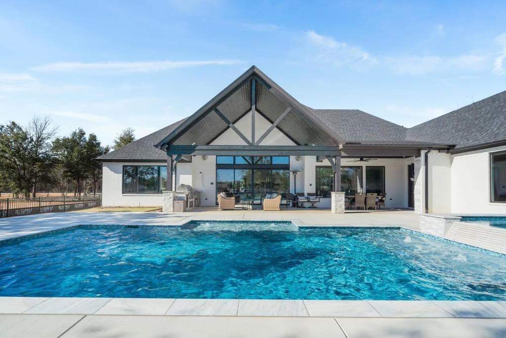A modern luxury home in Frisco, Texas